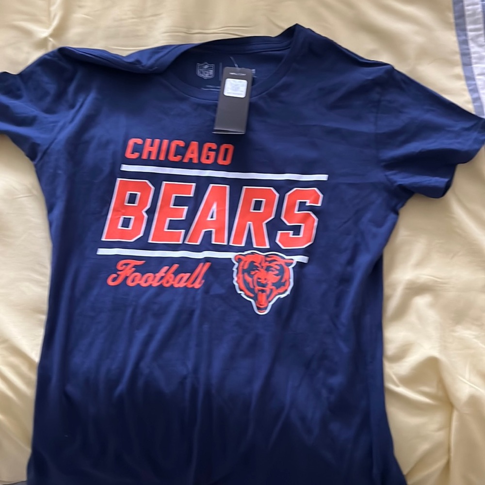 Chicago Bear NFL T shirt new